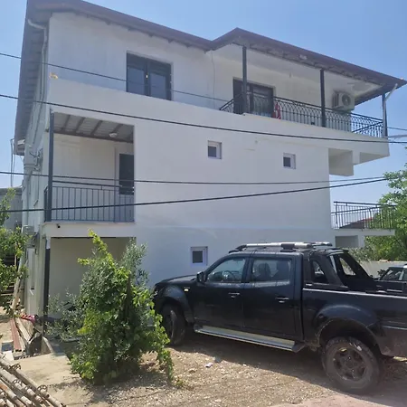 Homestay Mery *