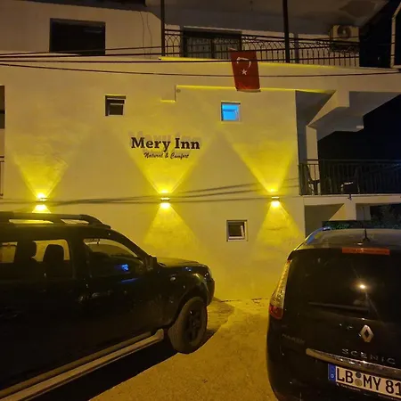 Mery *