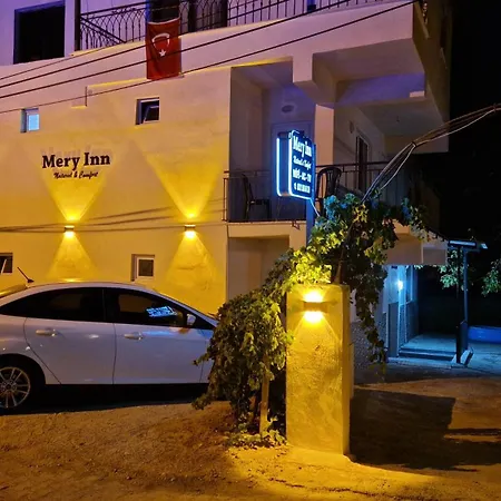 בית אירוח Mery פמוקלה