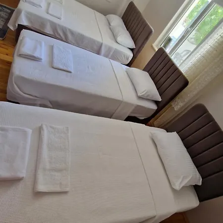 בית אירוח Mery