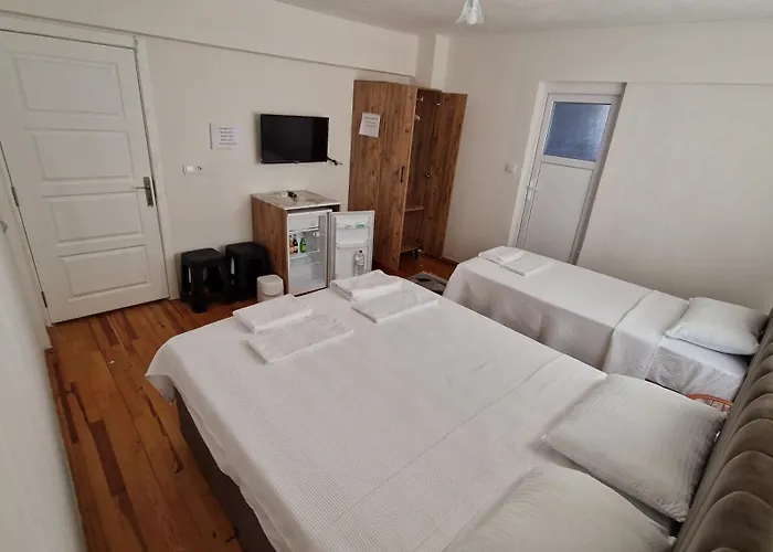 ホームステイ Mery パムッカレ